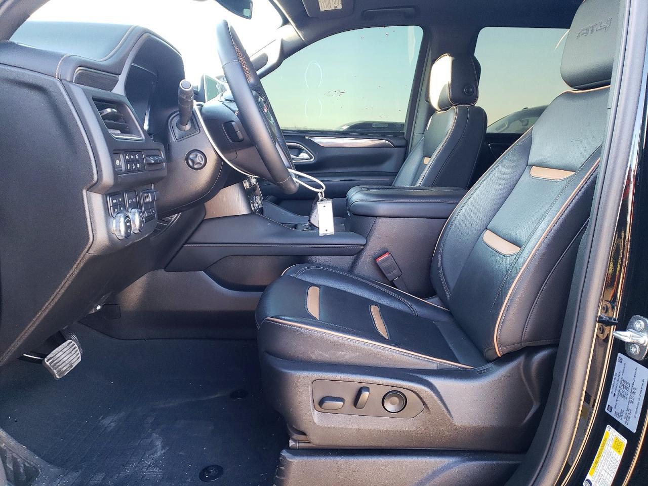 2024 GMC Yukon At4 - Фото 7