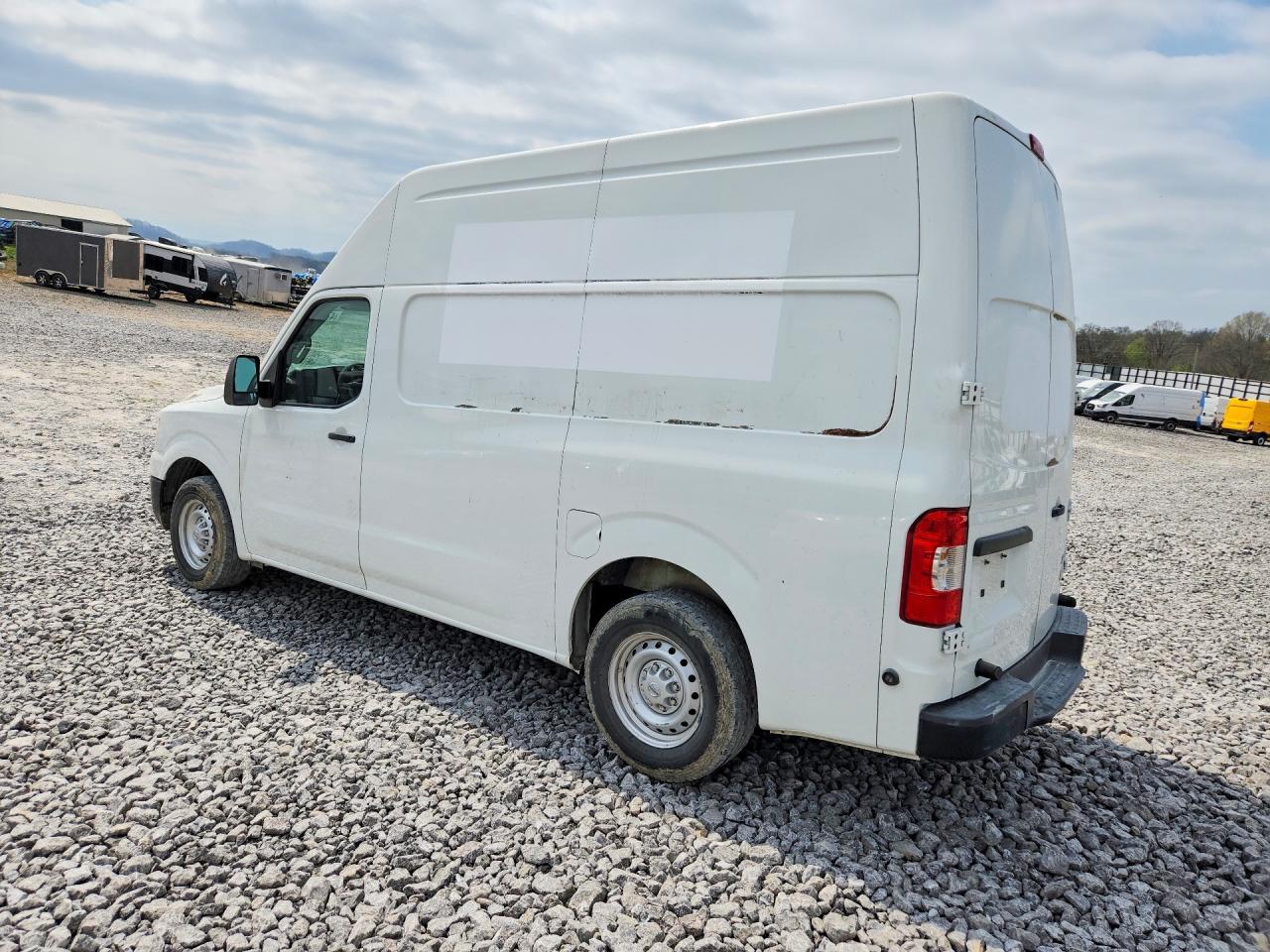 2014 Nissan Nv 2500 Hd S Cargo ** R & D * Cln Title * Pri Fleet ** - Фото 2