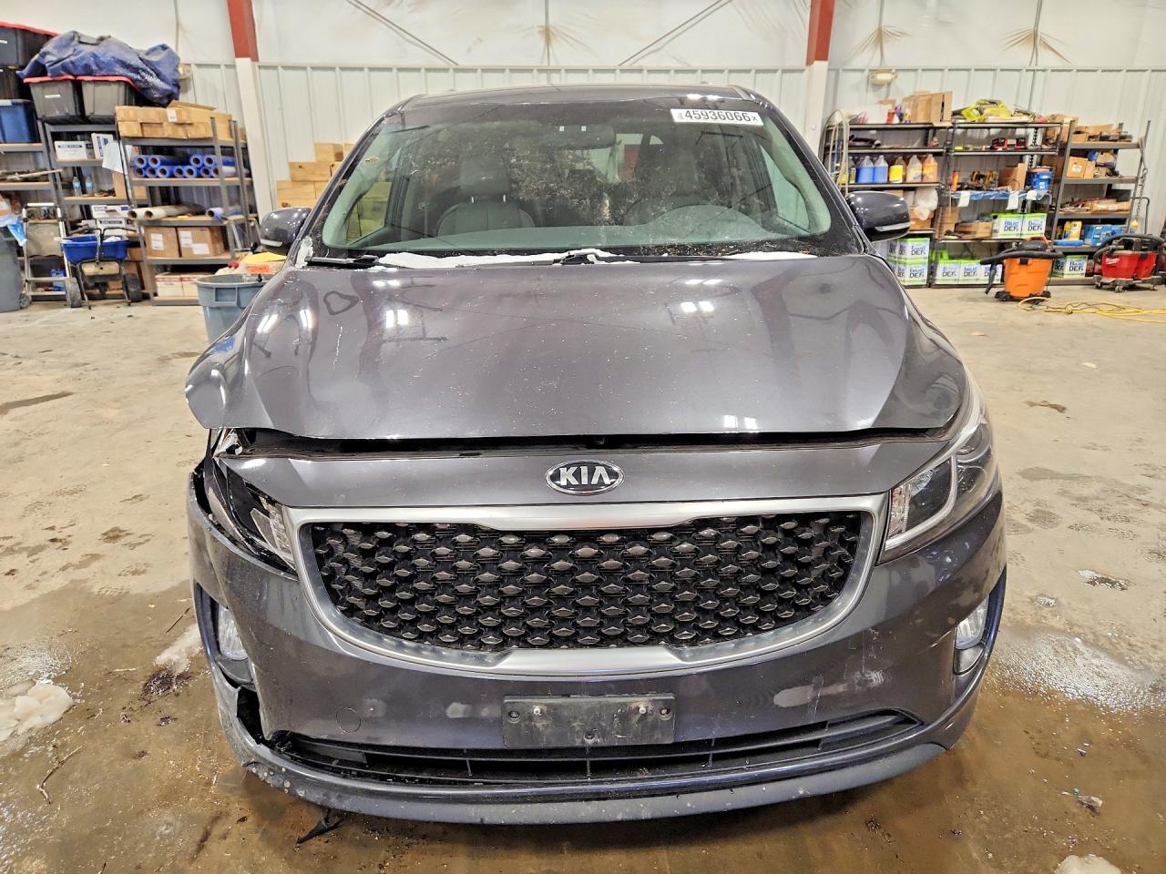 2016 Kia Sedona Ex - Image 5