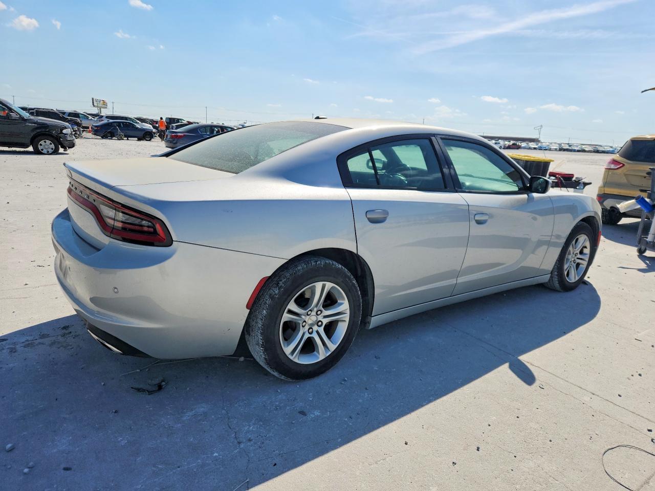 2021 Dodge Charger - Image 3
