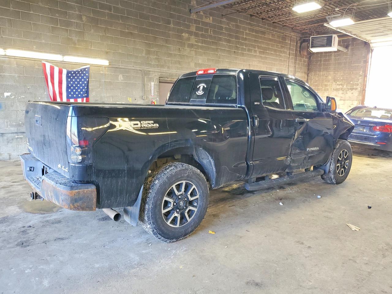 2010 Toyota Tundra Grade - Фото 3