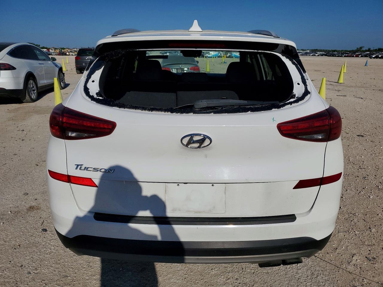 2020 Hyundai Tucson Sport - Image 6