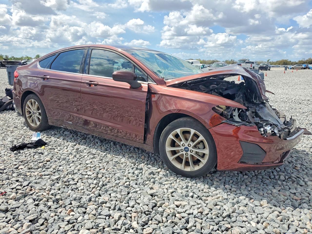 2019 Ford Fusion Se - Фото 4