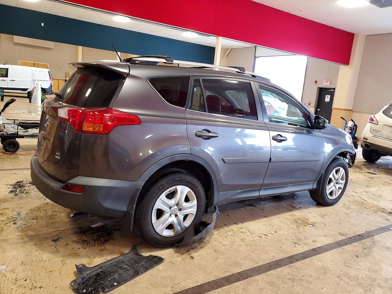 2014 Toyota Rav4 Le - Фото 3
