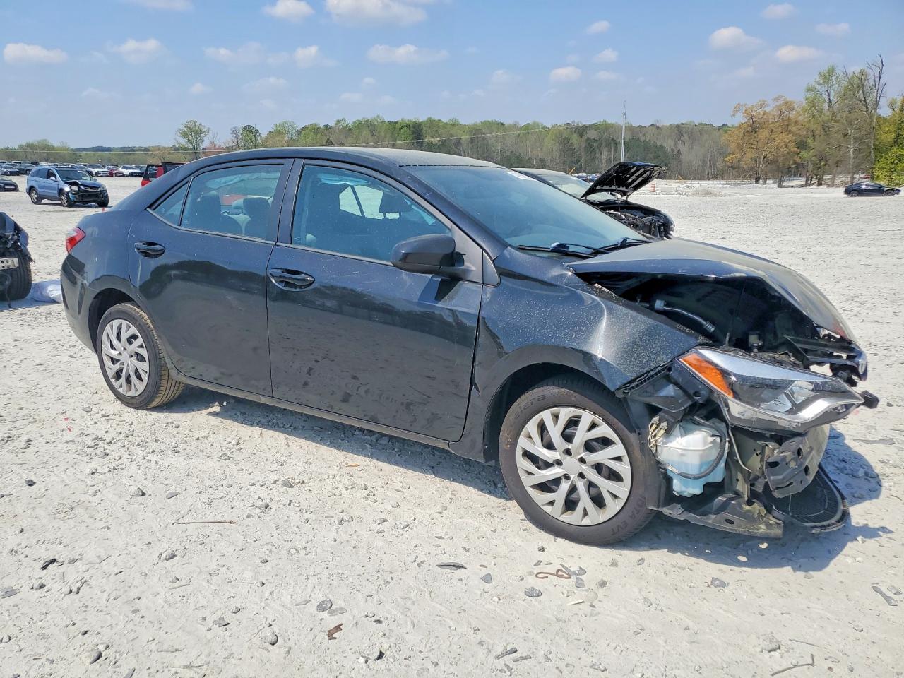 2014 Toyota Corolla Le - Image 4