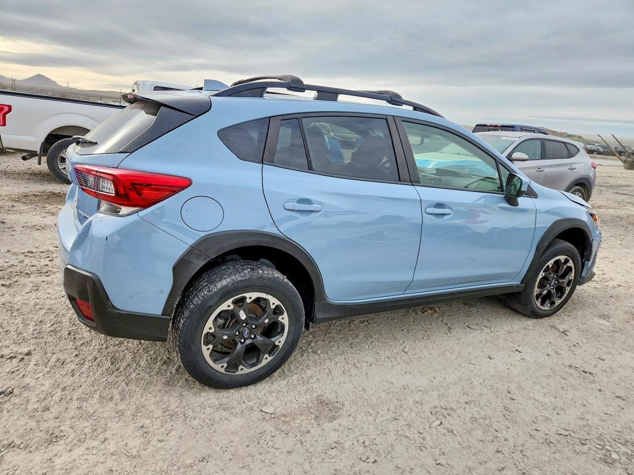 2023 Subaru Crosstrek Premium - Image 3