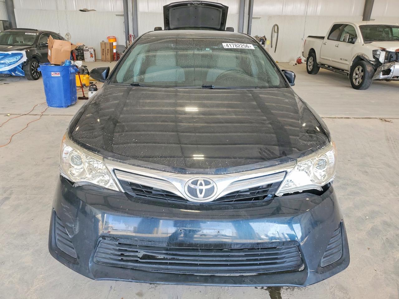 2012 Toyota Camry Le - Фото 5