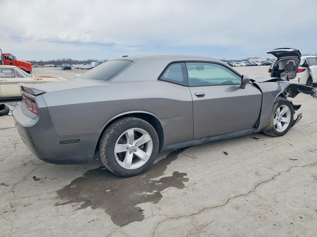 2011 Dodge Challenger - Image 3