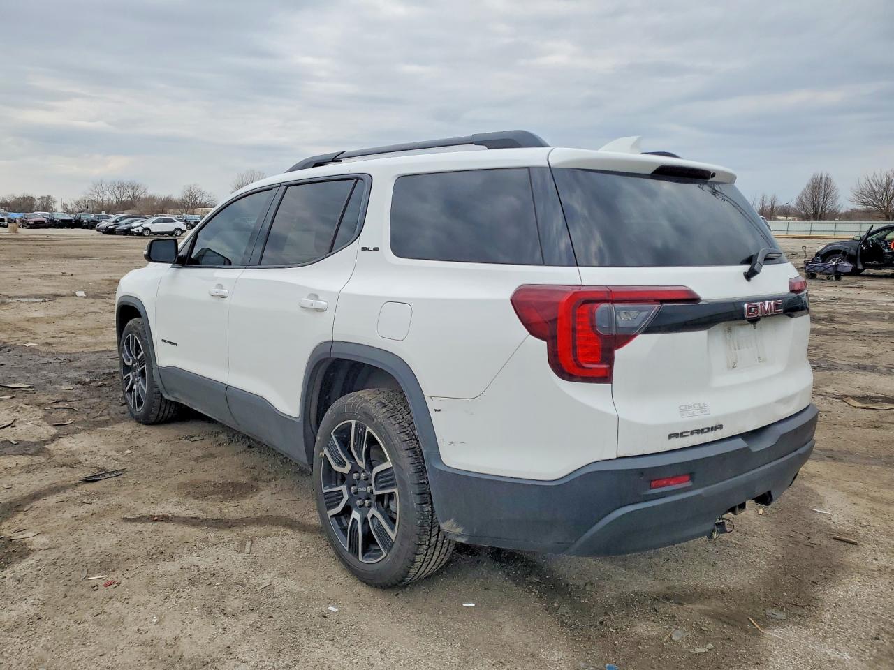 2021 GMC Acadia Sle - Image 2