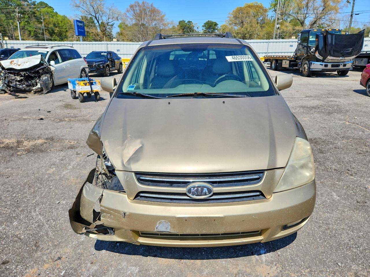 2006 Kia Sedona - Image 5