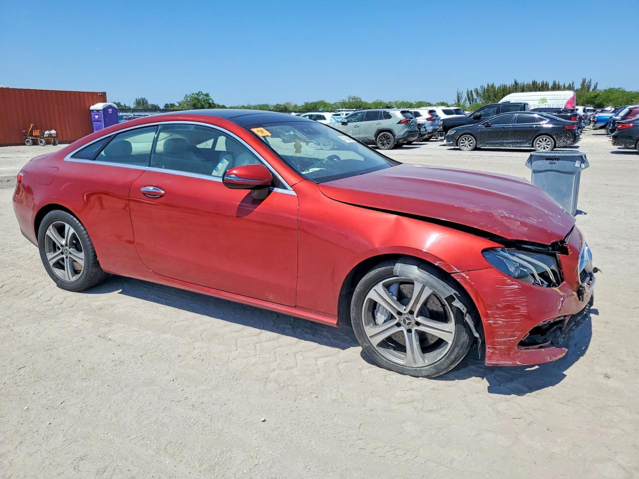 2018 Mercedes-Benz E 400 - Фото 4