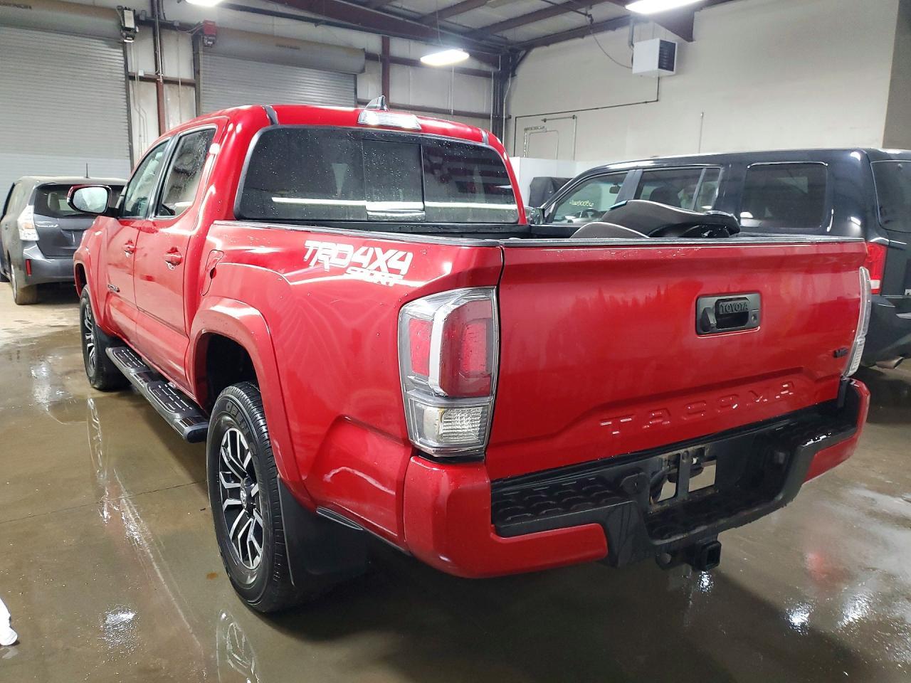 2022 Toyota Tacoma Trd Sport - Фото 2