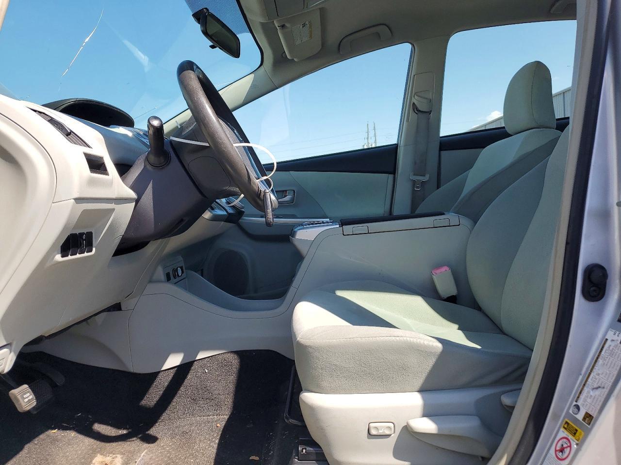 2012 Toyota Prius V Two - Image 7