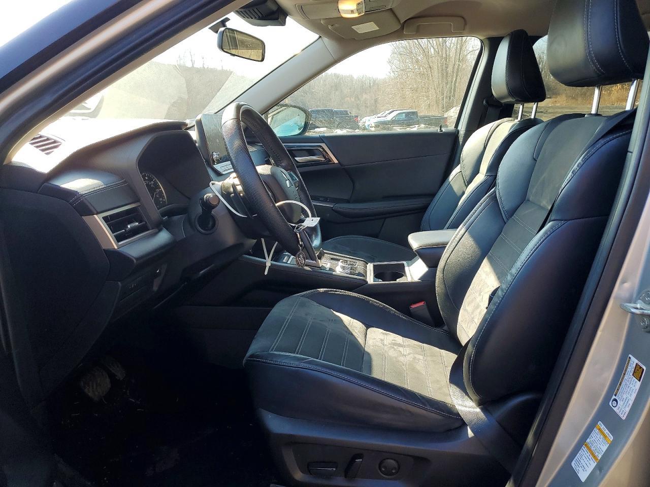 2022 Mitsubishi Outlander Se - Фото 7