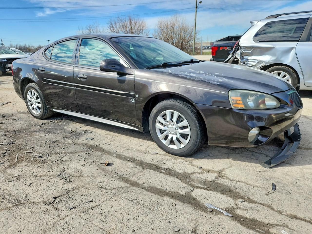 2008 Pontiac Grand Prix - Image 4