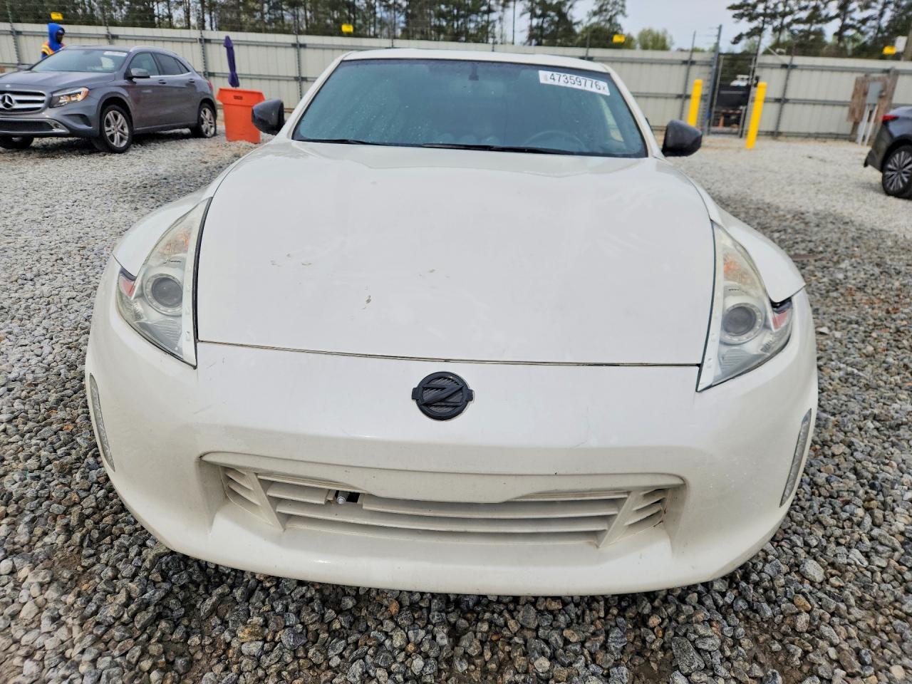 2017 Nissan 370Z Sport Tech - Image 5