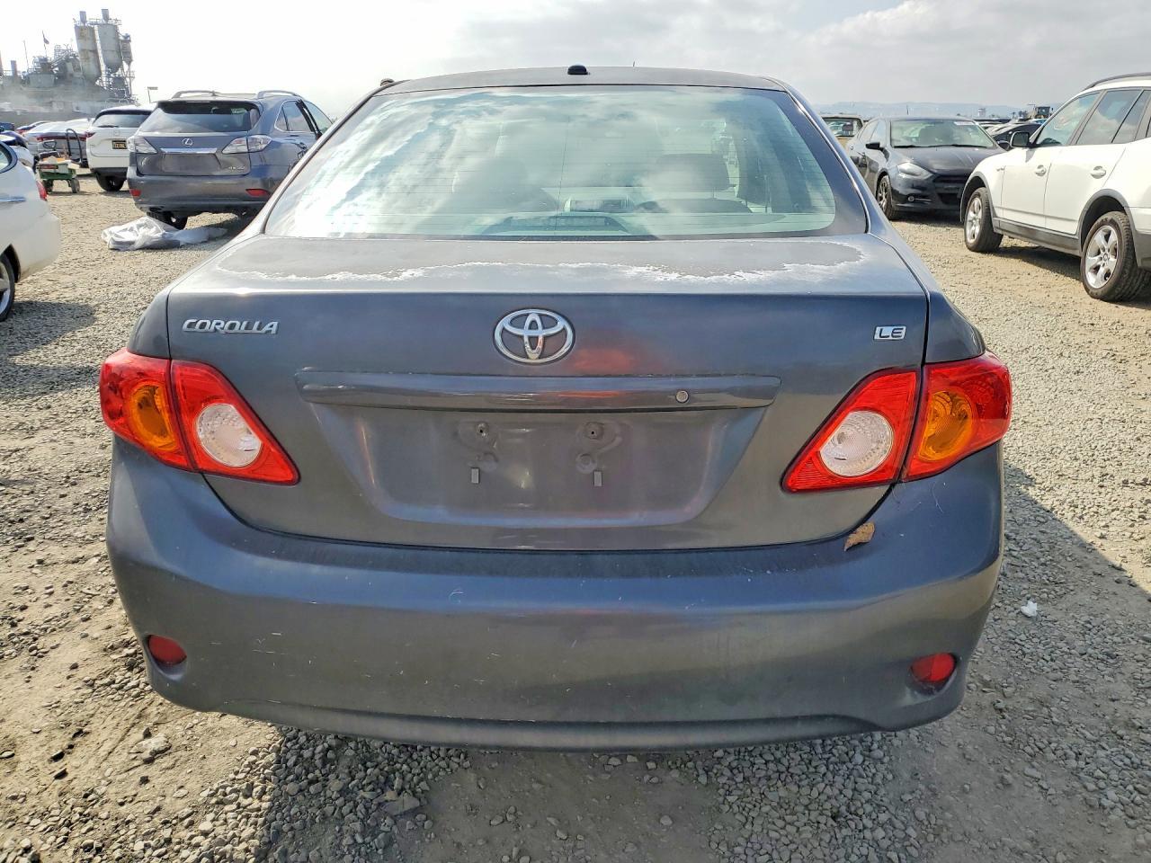 2010 Toyota Corolla Base - Фото 6
