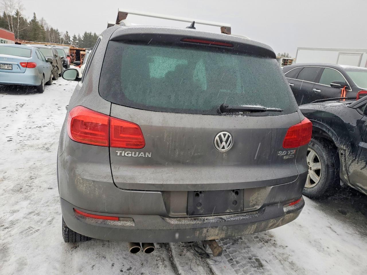 2015 Volkswagen Tiguan S - Image 6