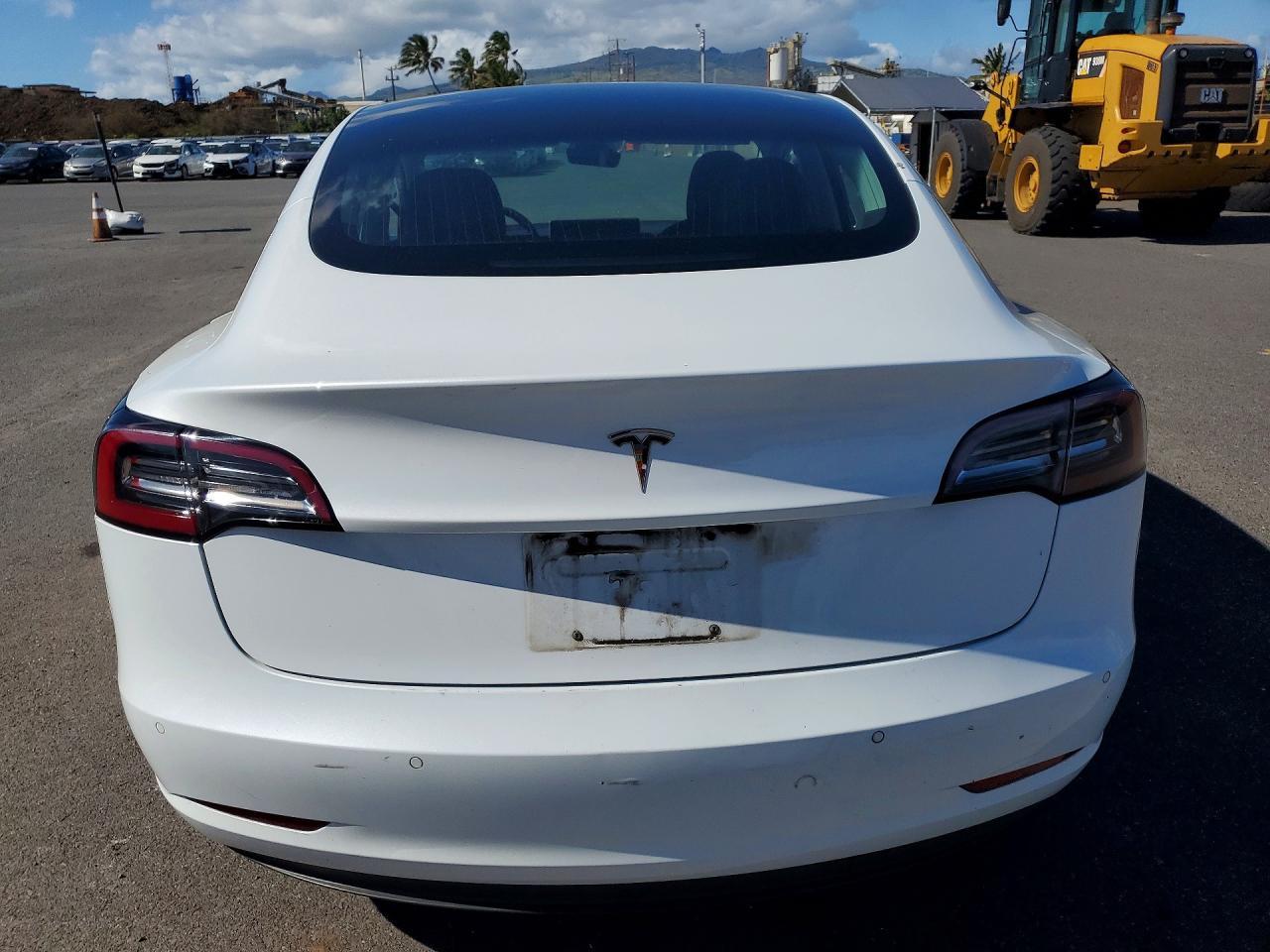 2018 Tesla Model 3 - Image 6