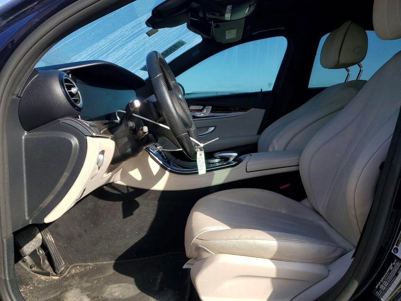 2017 Mercedes-Benz E 300 - Image 7