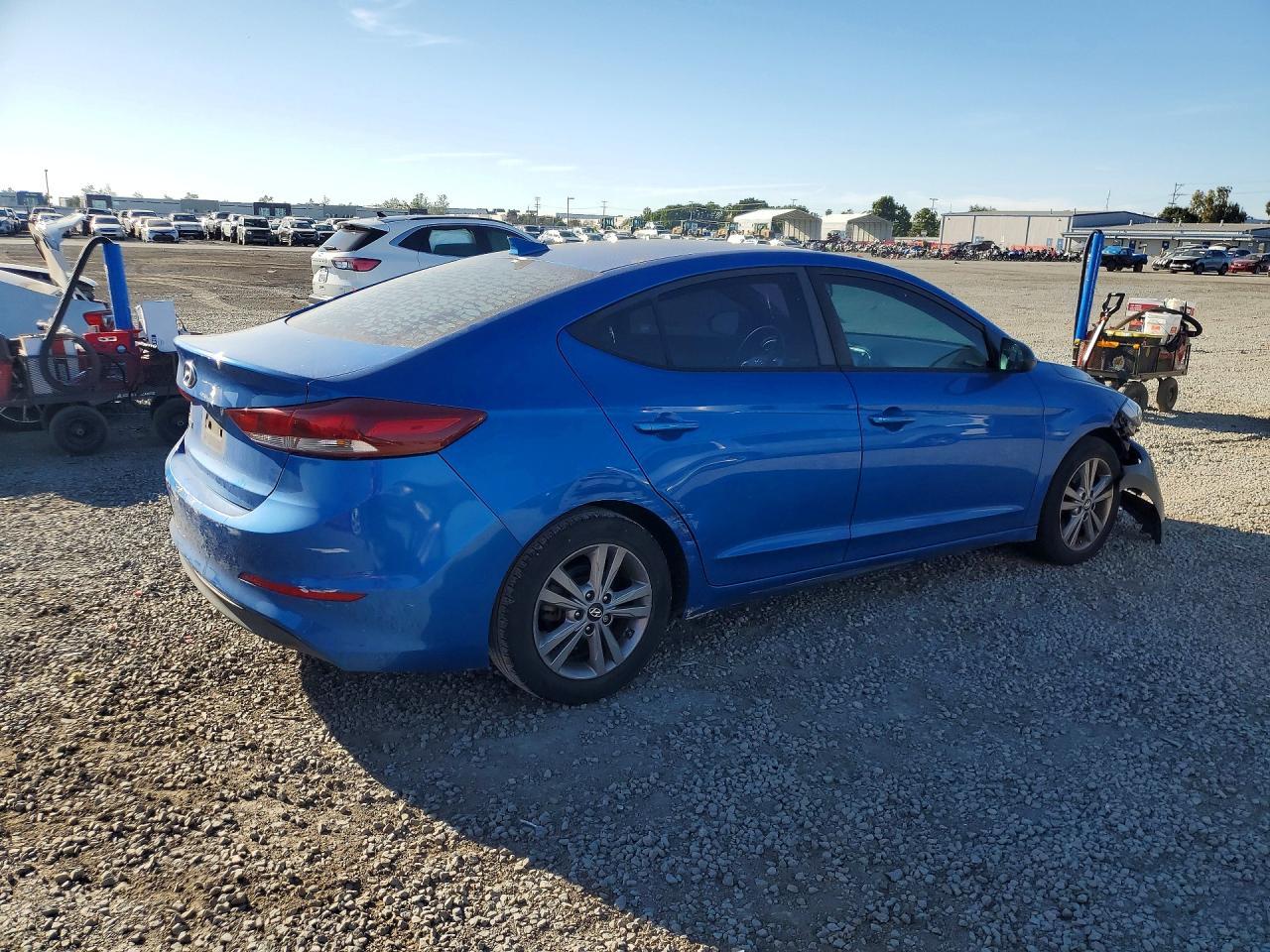 2018 Hyundai Elantra Sel - Image 3