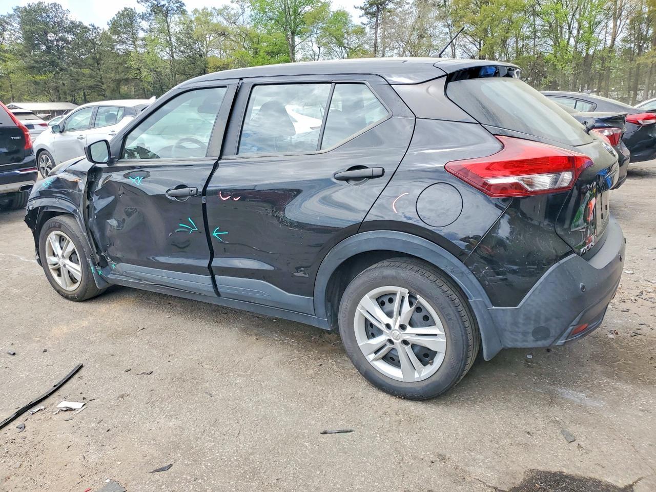 2020 Nissan Kicks S - Фото 2