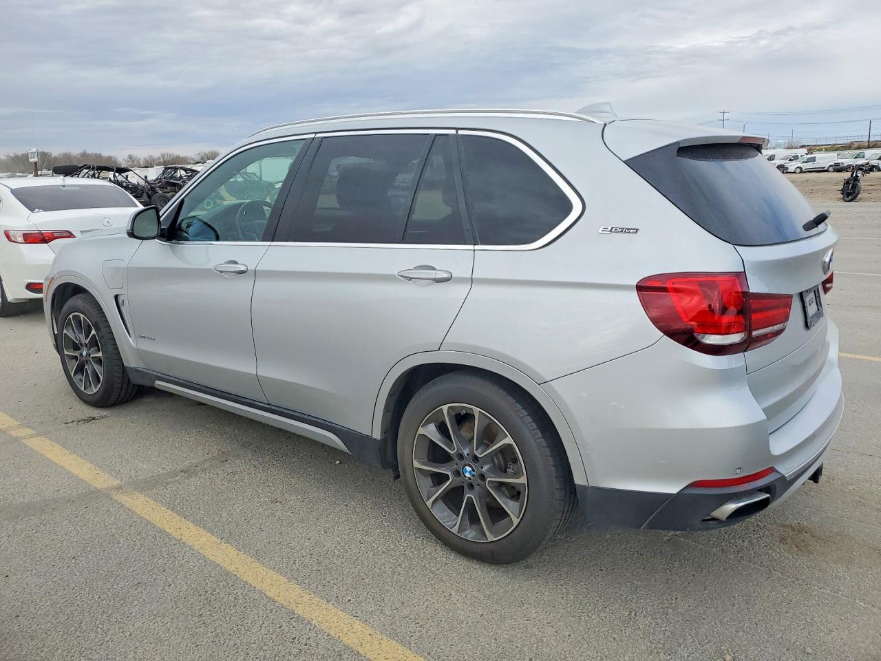 2017 BMW X5 Xdr40E - Image 2