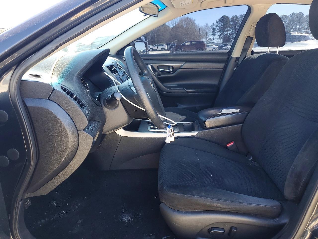 2015 Nissan Altima 2.5 S - Image 7