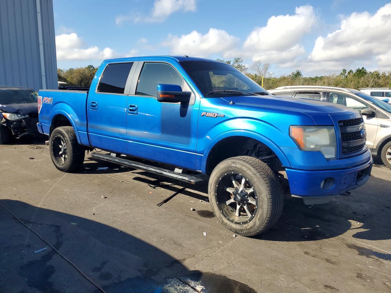 2013 Ford F150 Supercrew - Image 4