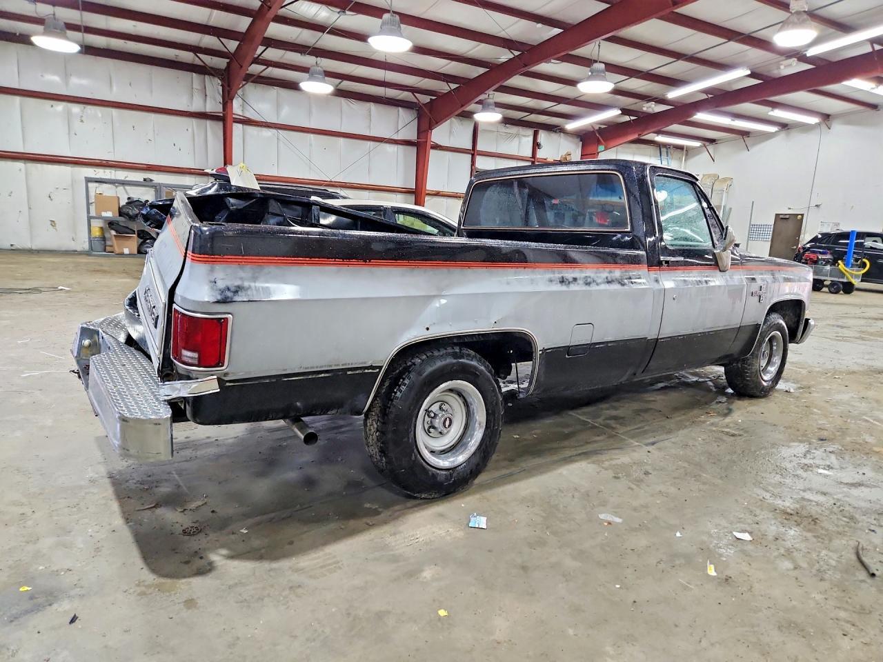 1984 Chevrolet C10 - Фото 3