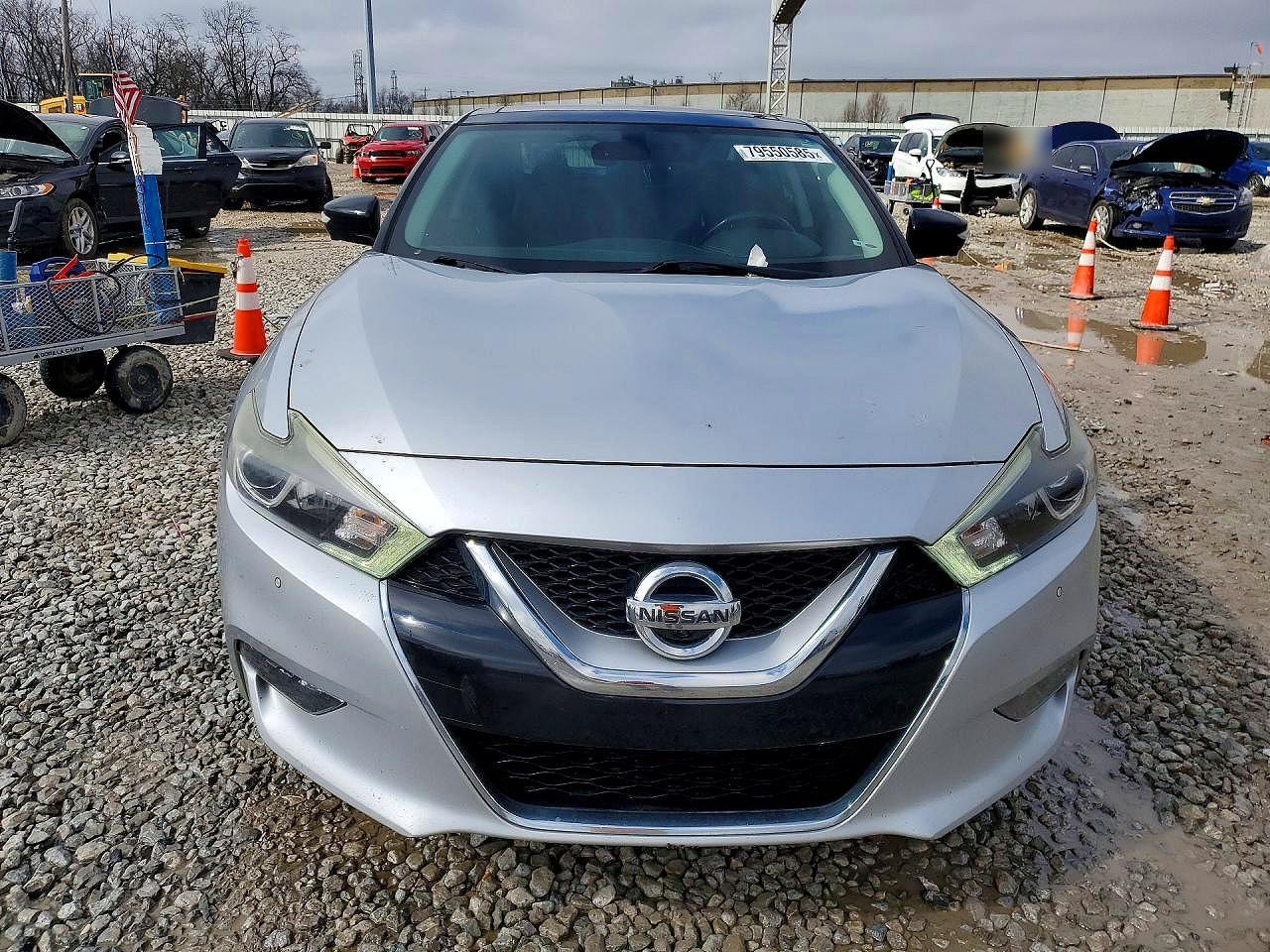 2017 Nissan Maxima Platinum - Image 5