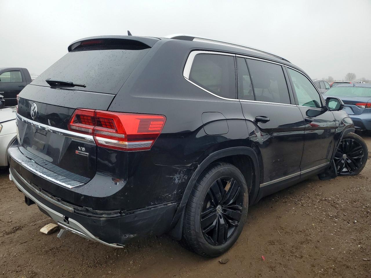 2018 Volkswagen Atlas Sel Premium - Фото 3