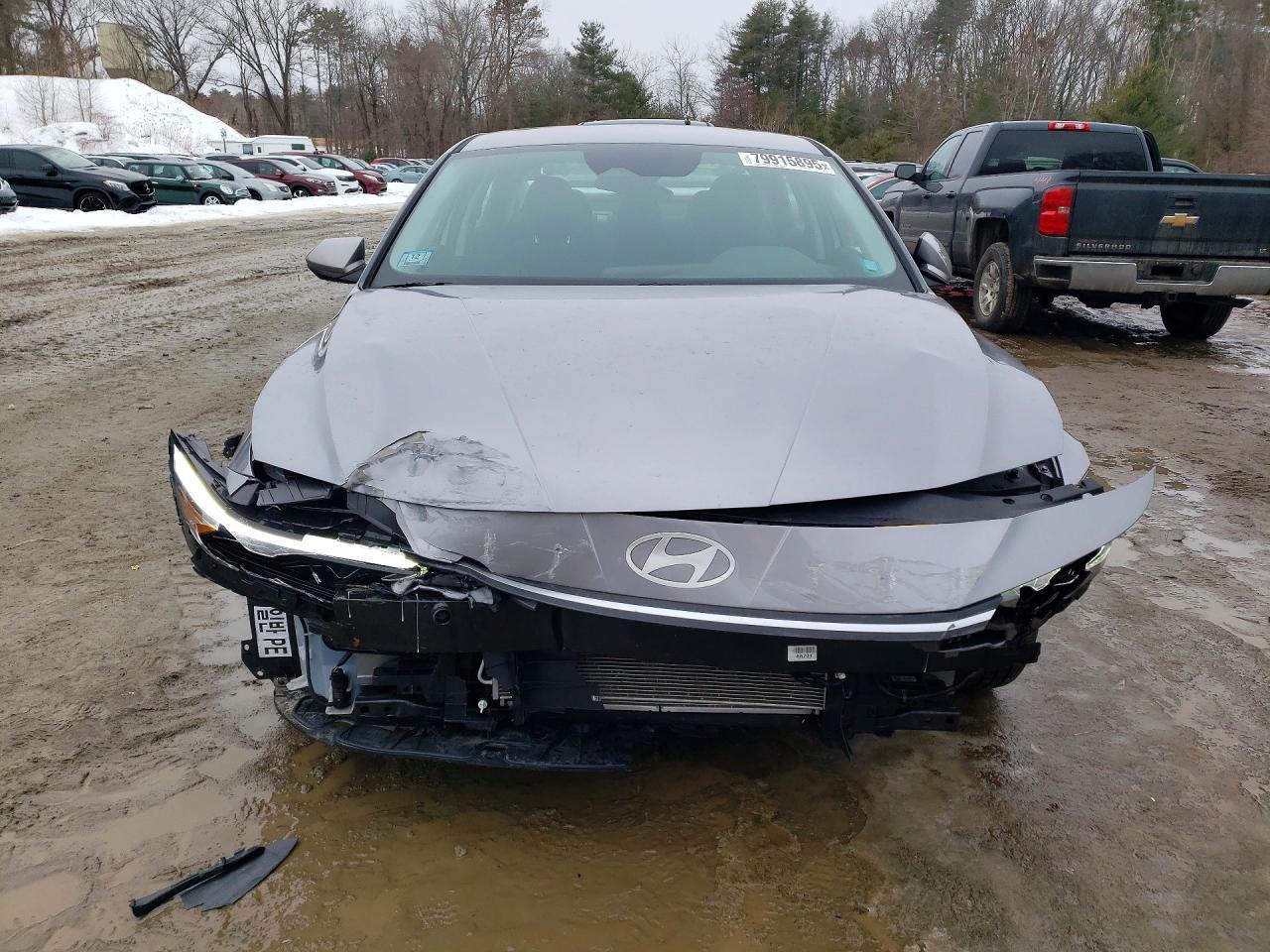 2025 Hyundai Elantra Se - Фото 5