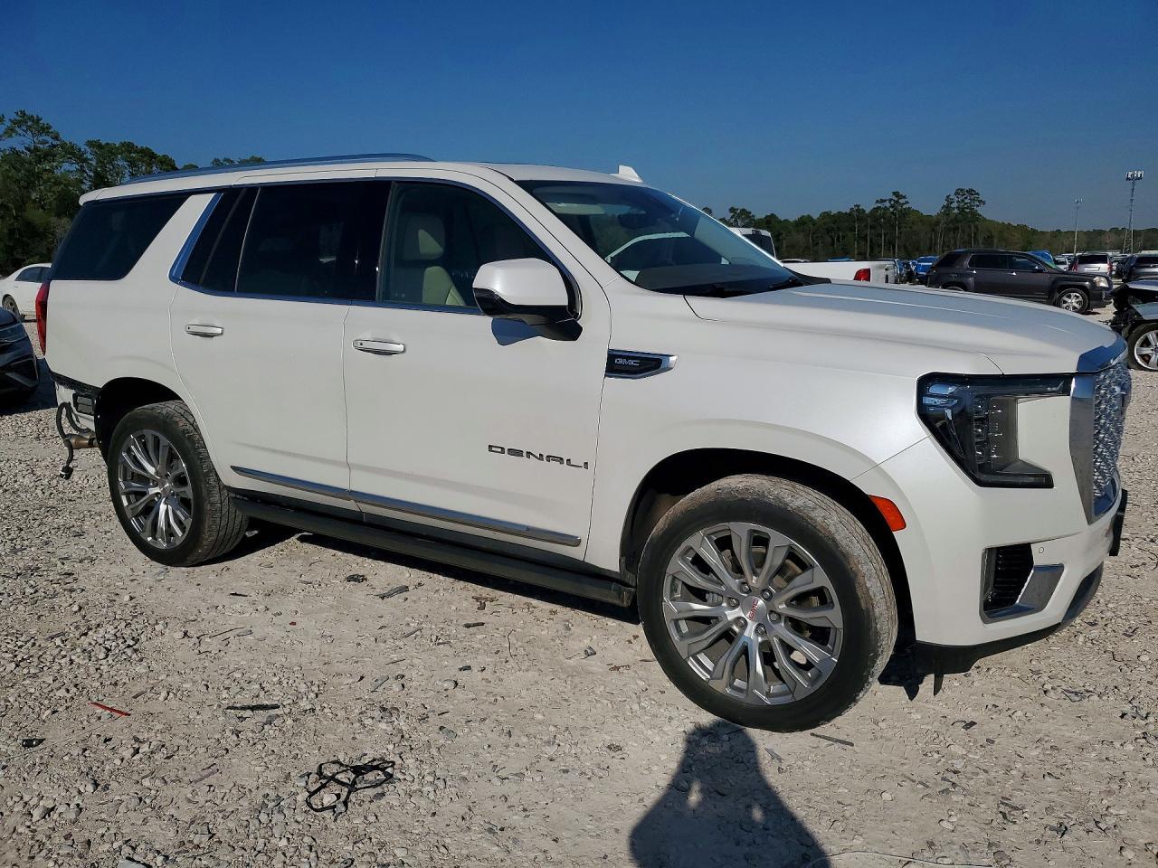 2022 GMC Yukon Denali - Фото 4
