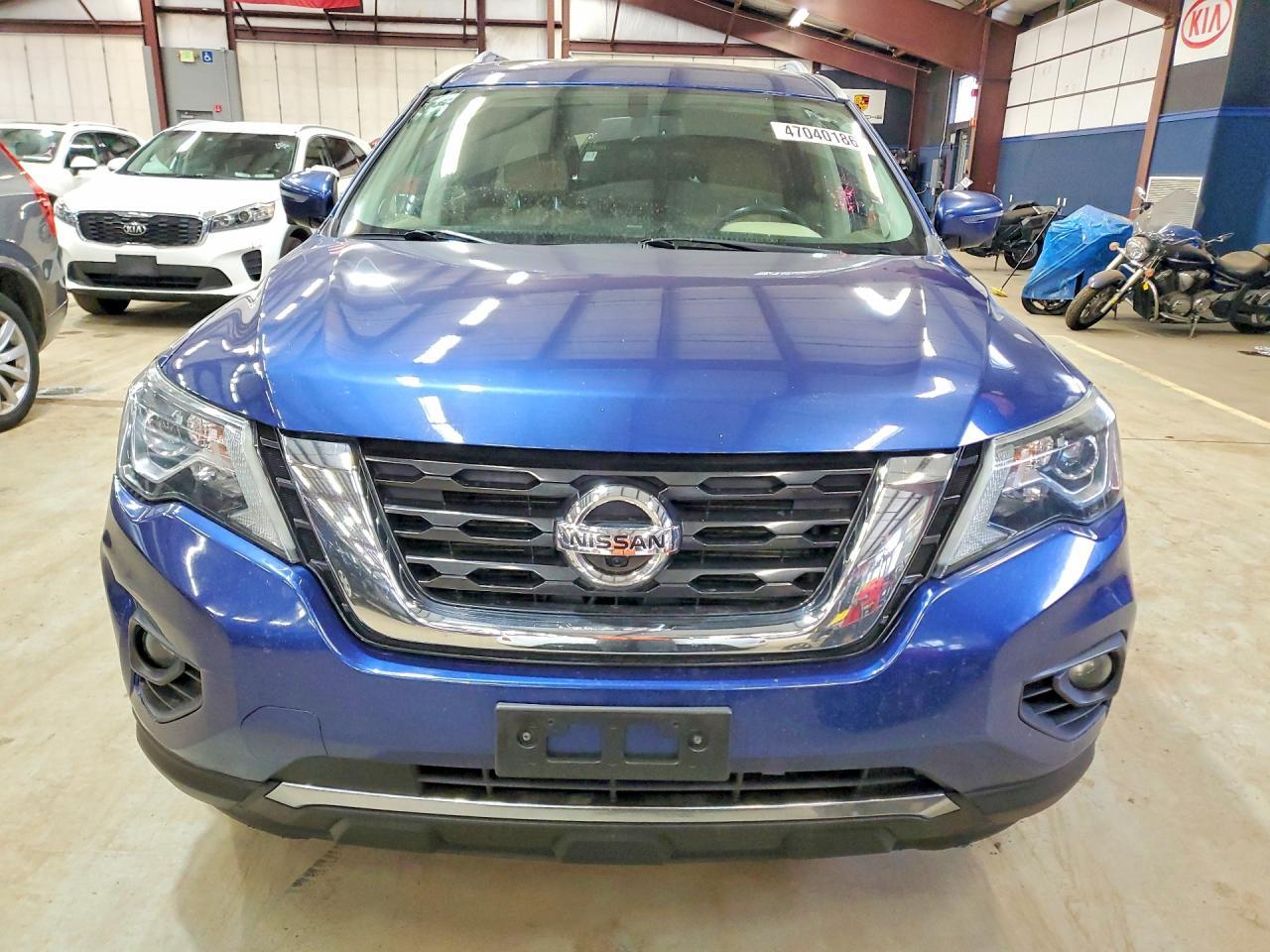 2019 Nissan Pathfinder S - Фото 5