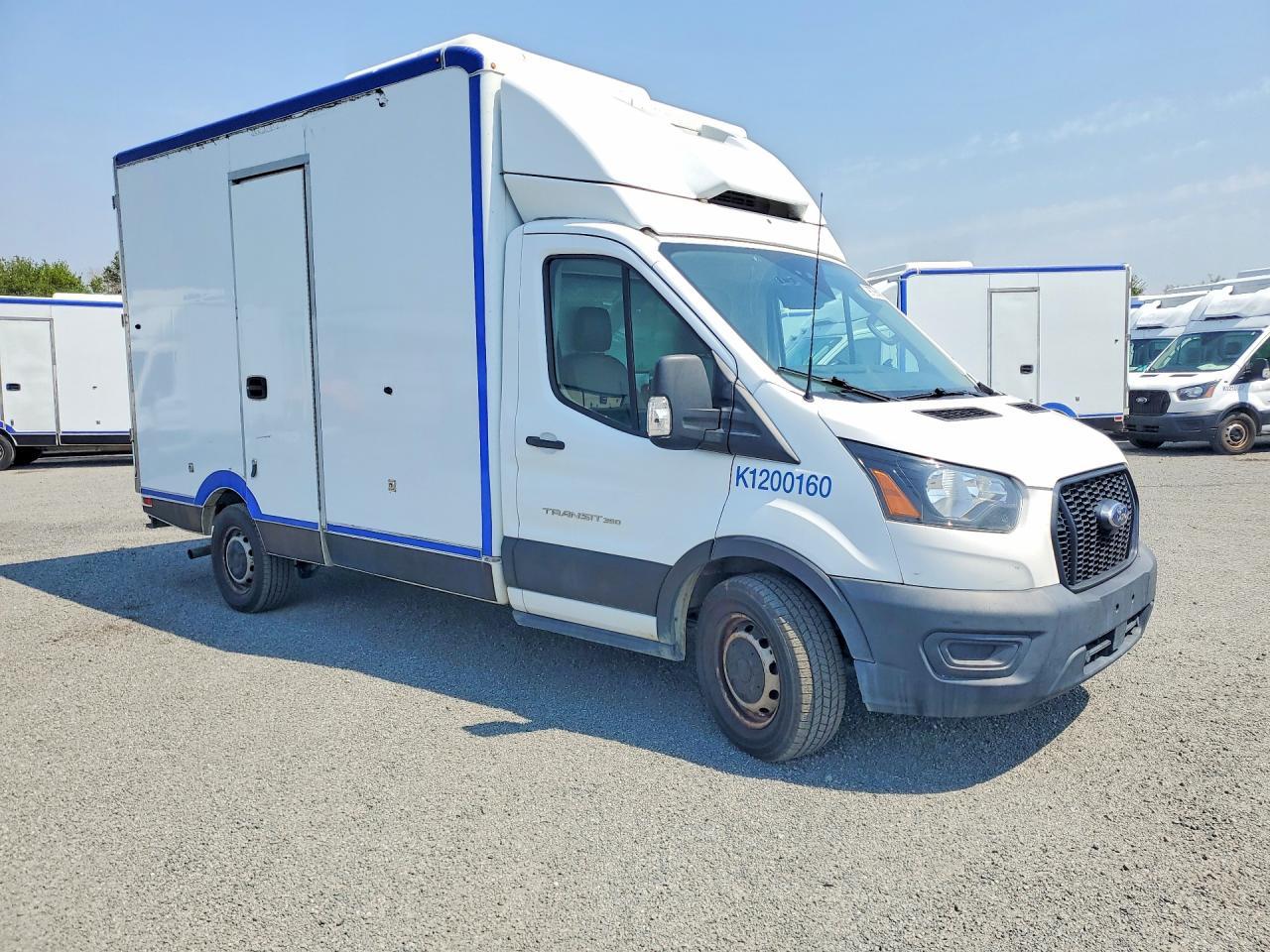 2020 Ford Transit Delivery Truck - Фото 4