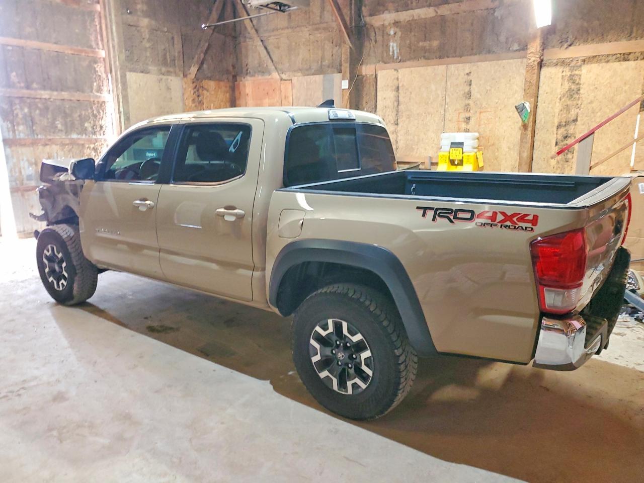 2017 Toyota Tacoma Trd Off-Road - Image 2