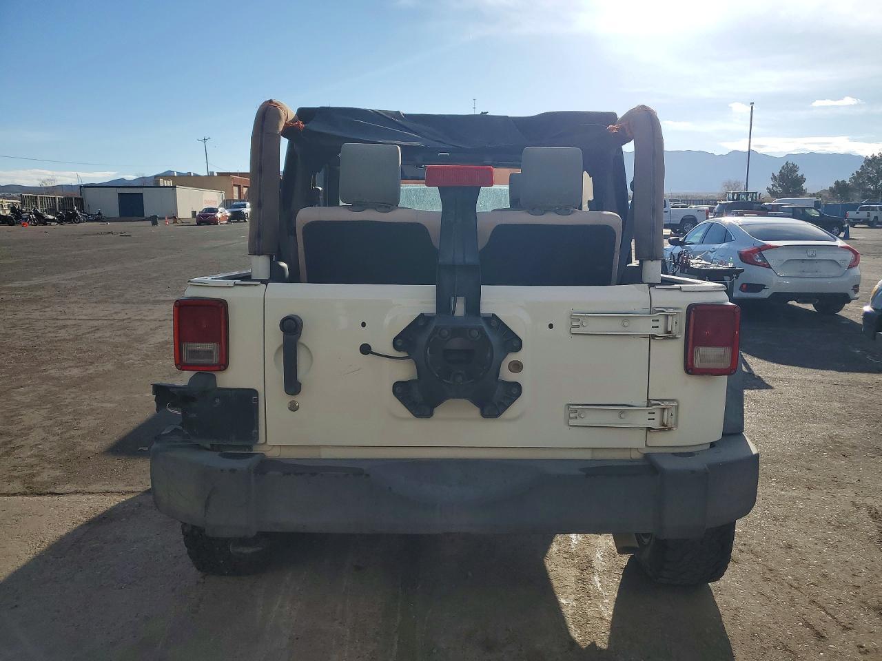 2010 Jeep Wranger - Фото 6