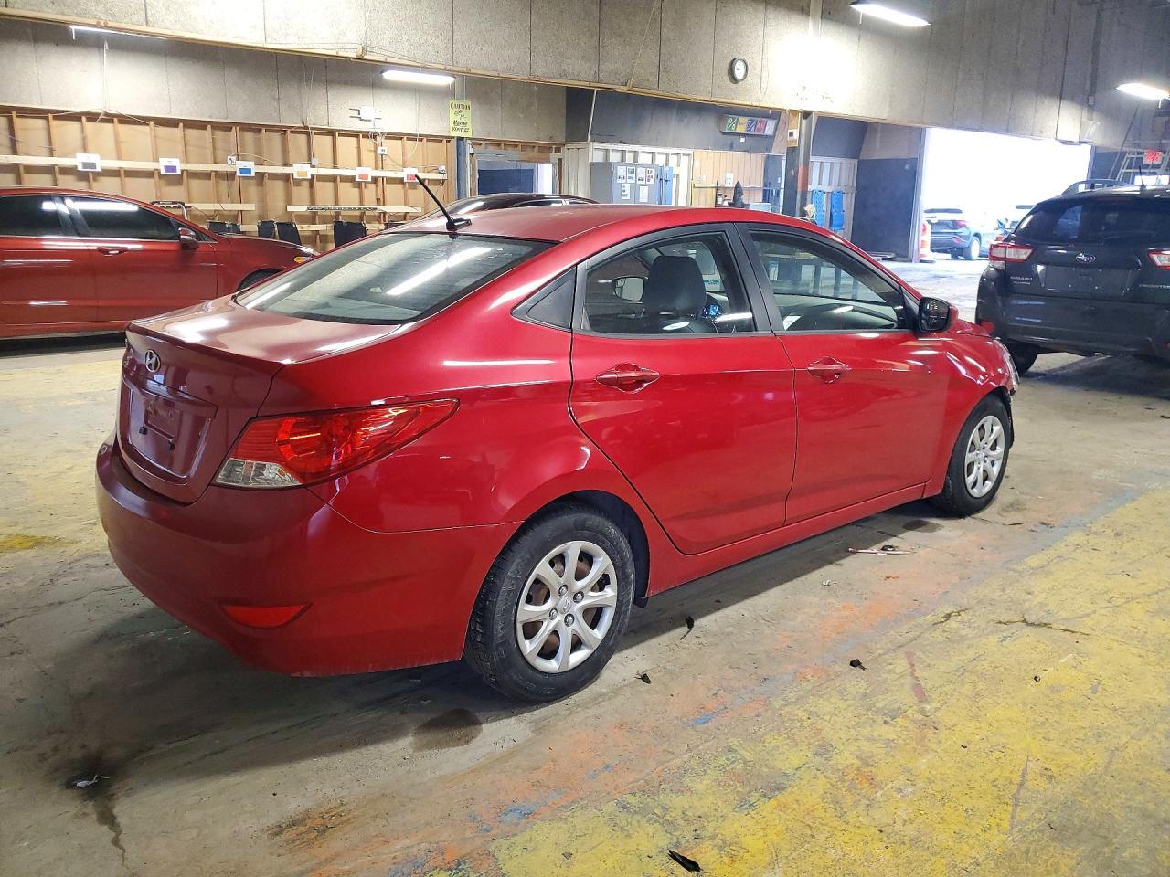 2014 Hyundai Accent Gls - Фото 3