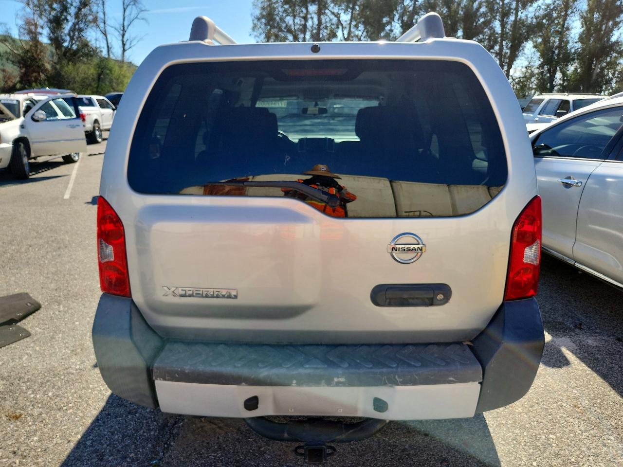 2015 Nissan Xterra X - Image 6
