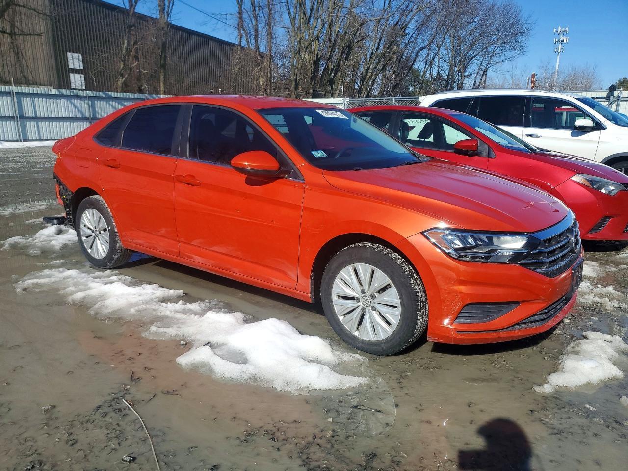2019 Volkswagen Jetta - Image 4