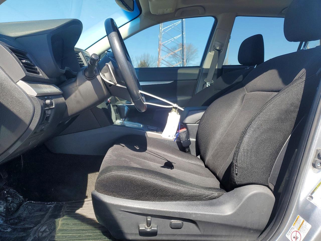 2013 Subaru Outback 2.5I Premium - Image 7