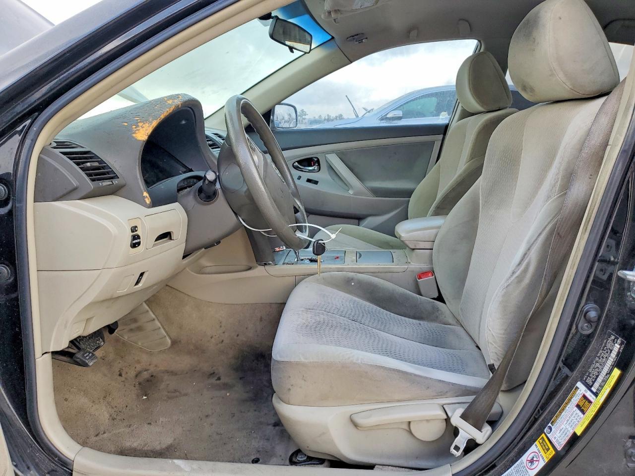 2010 Toyota Camry Base - Фото 7