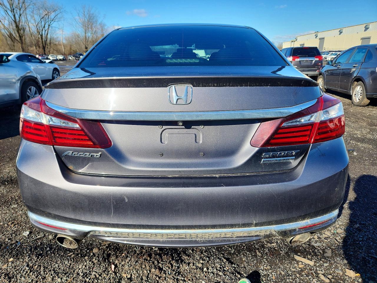 2017 Honda Accord Sport Special Edition - Image 6