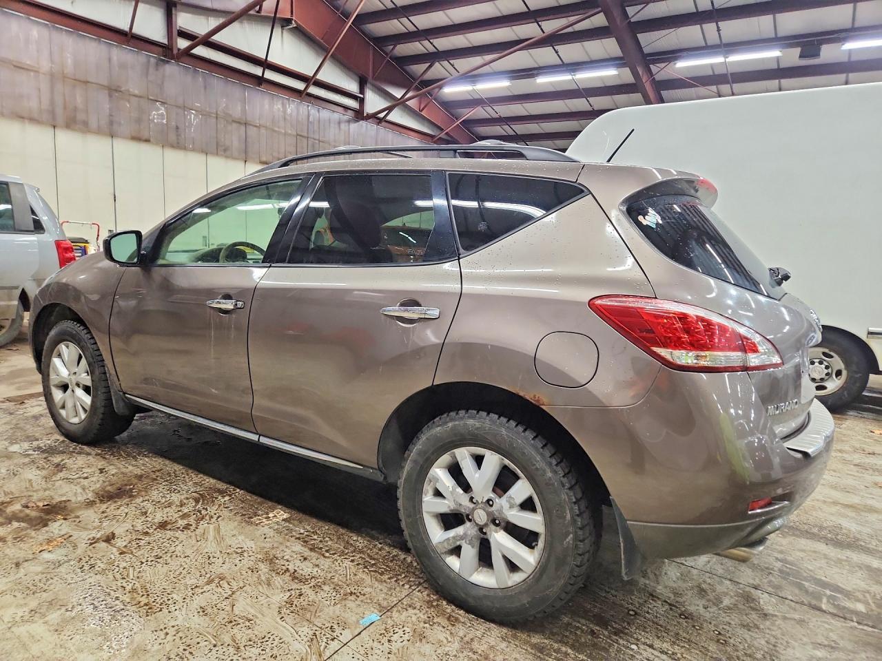 2011 Nissan Murano S - Фото 2
