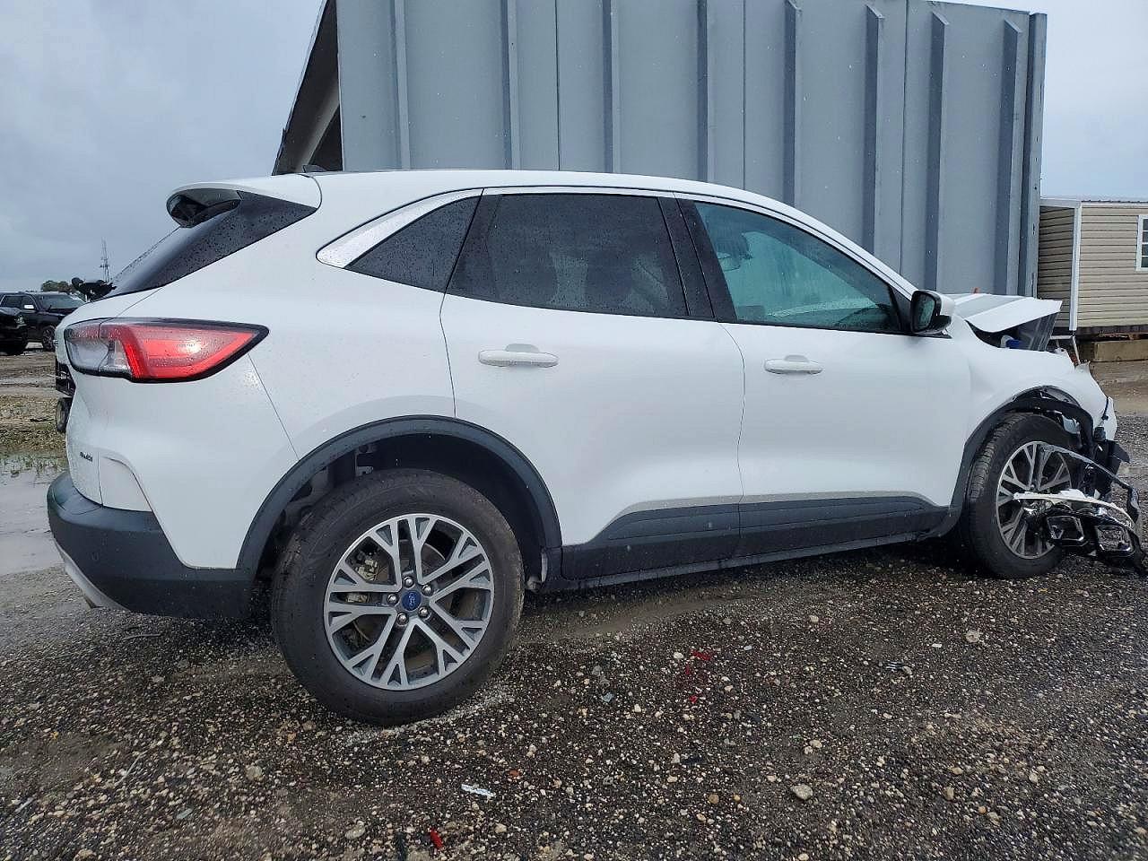 2022 Ford Escape Sel - Фото 3