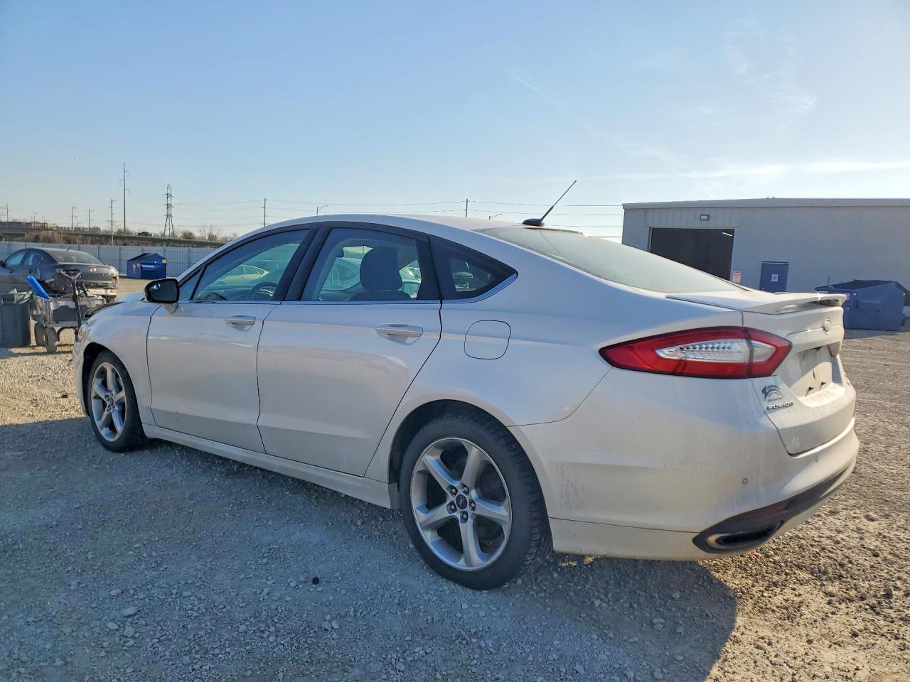 2015 Ford Fusion Se - Image 2