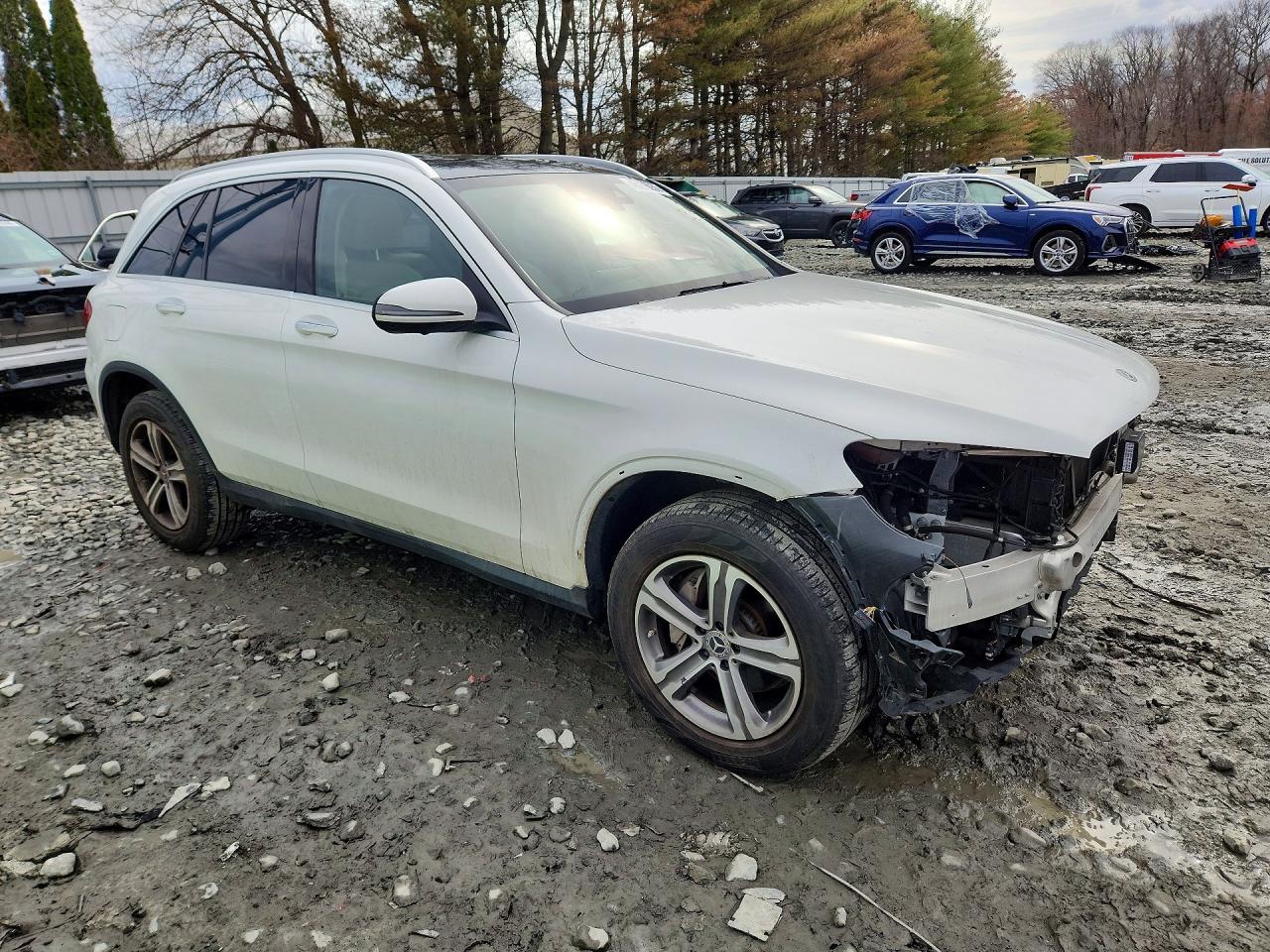 2019 Mercedes Benz Glc 300 4Matic - Image 4