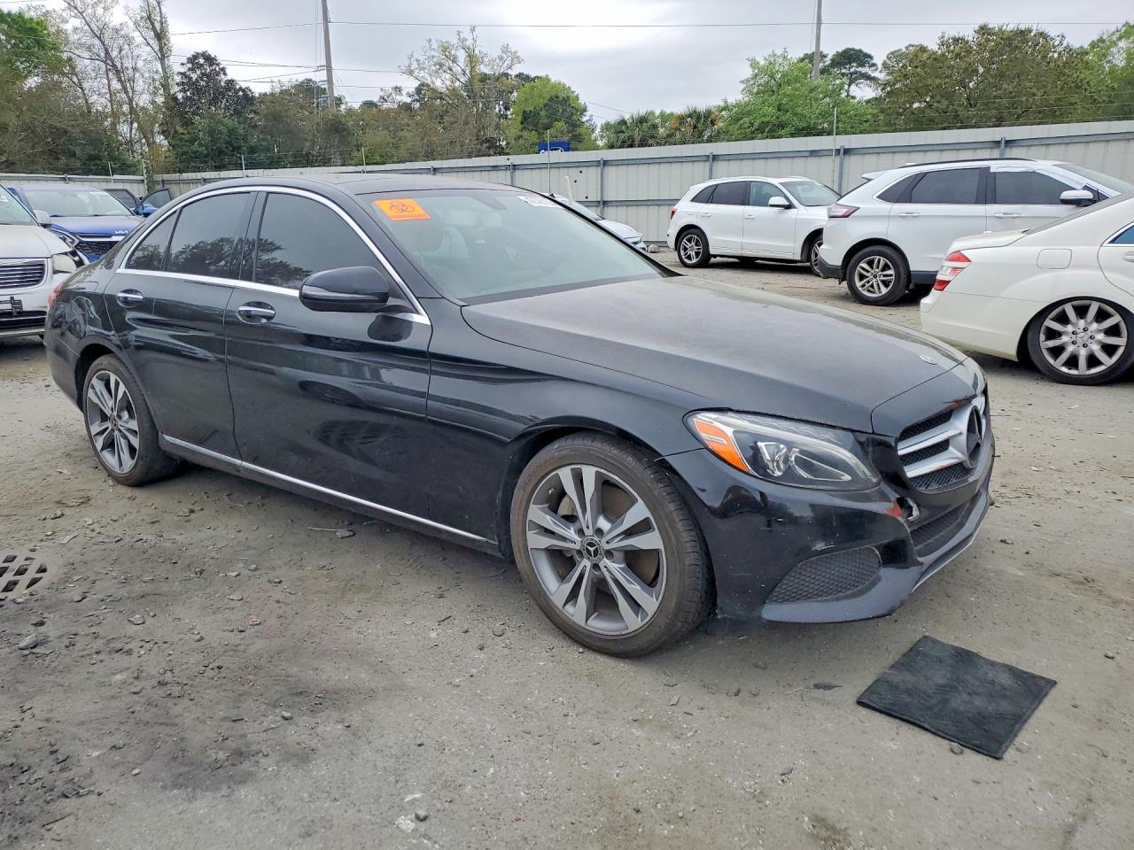 2018 Mercedes-Benz C 300 - Фото 4