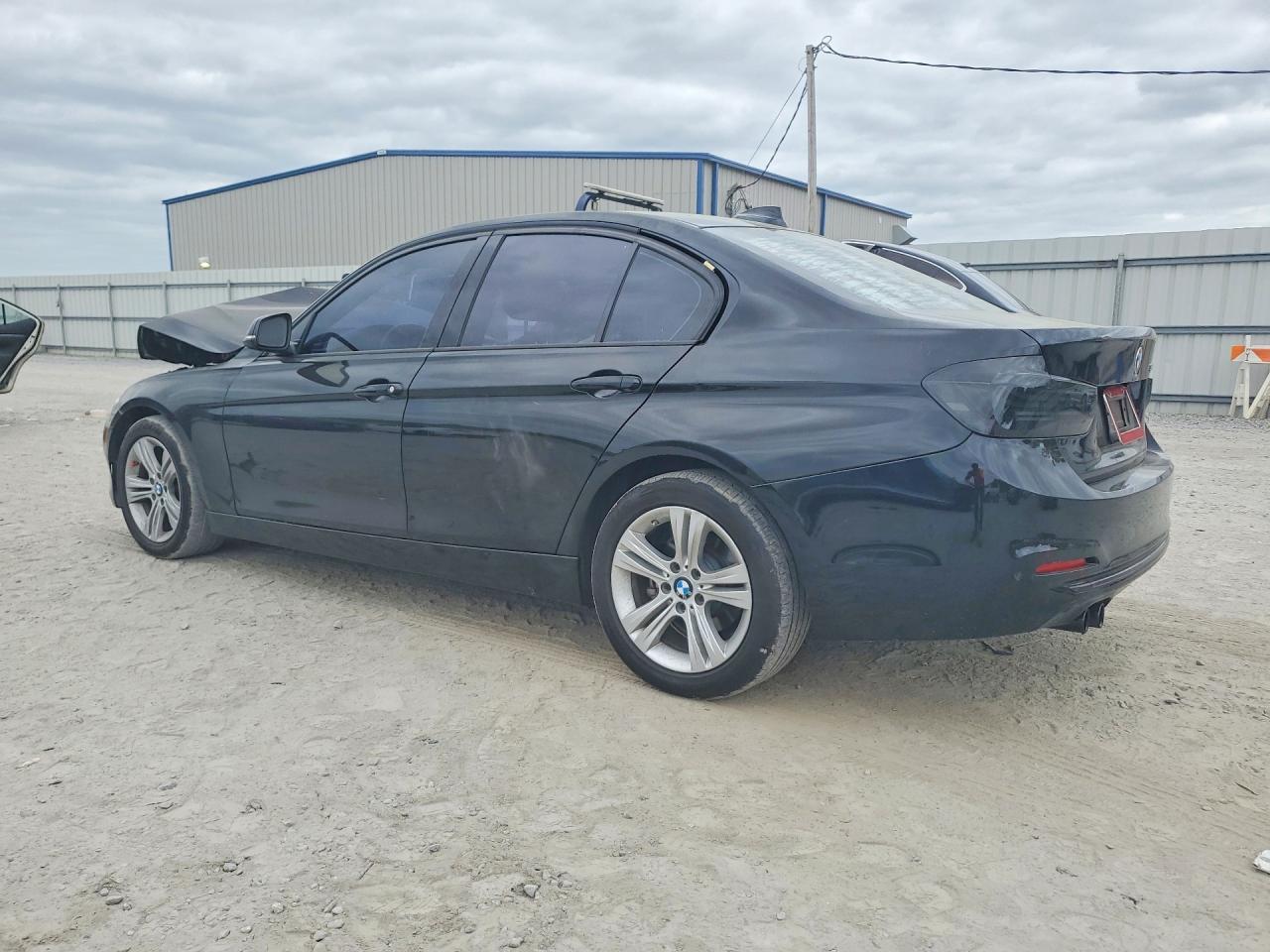2016 BMW 328 I Sulev - Фото 2